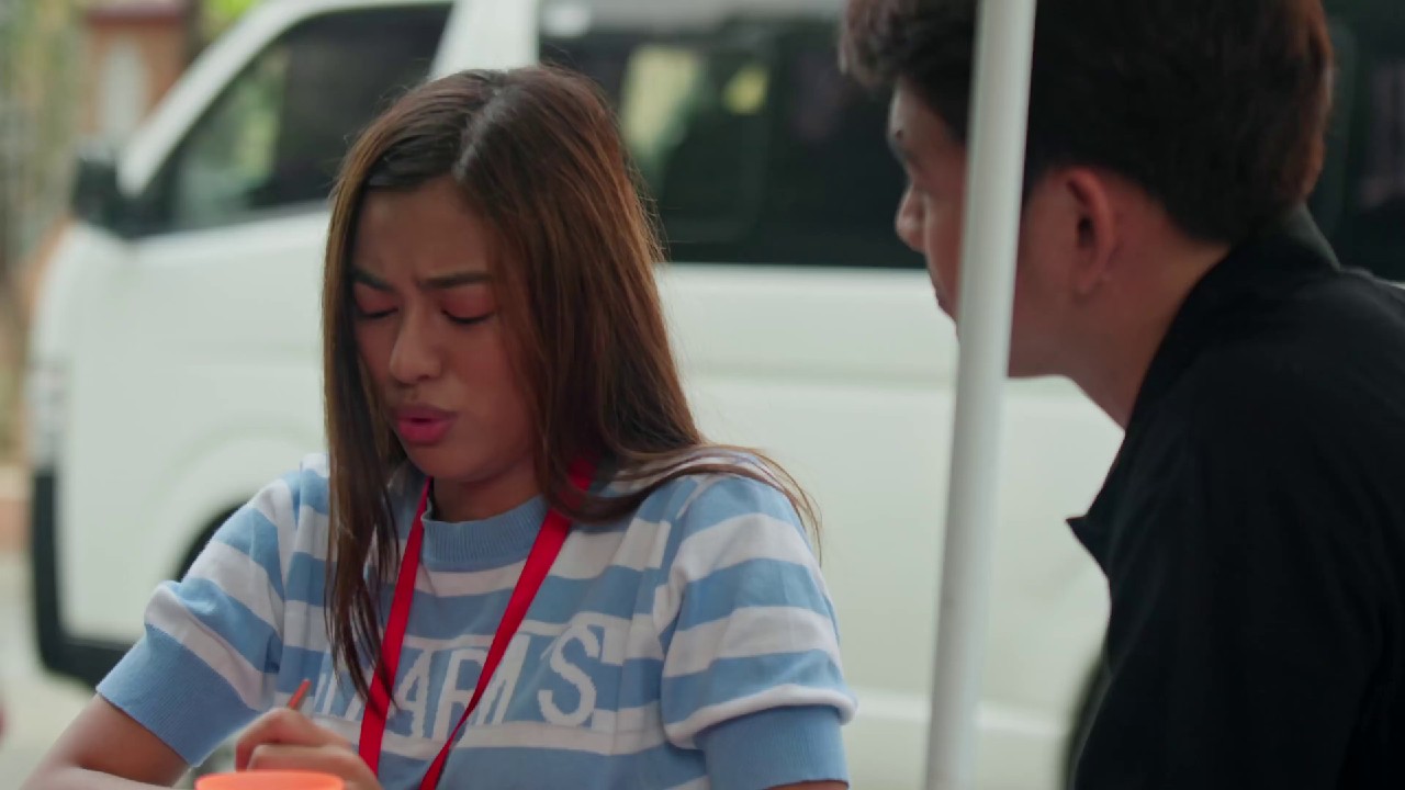 F-Buddies (2024) WEB-DL Tagalog 1080p x265 HEVC AAC 2.0 ESub.mkv.0004